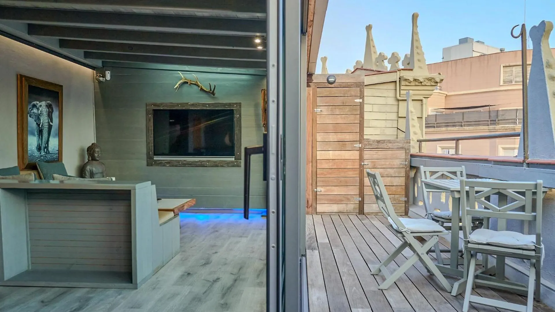 Stay U-Nique Apartment Tamarit II Барселона 0*,  Испания